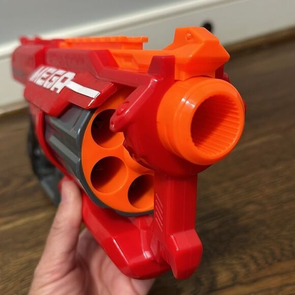 Nerf Mega Cycloneshock - Picture 3 of 3
